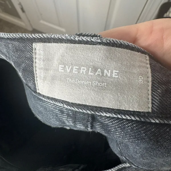EVERLANE The Denim Short Charcoal Gray‎ Size 30 High Waisted - Image 5