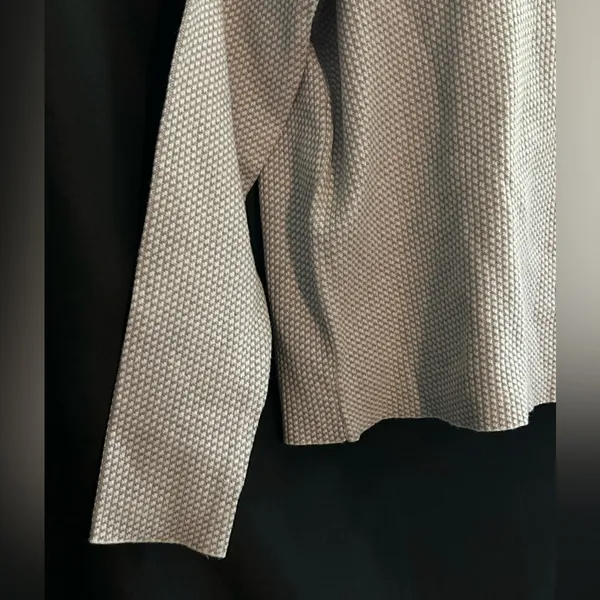 Adrienne Vittadini Heather Light Gray Textured Mock Cowl Sweater Women’s MD NWT - Image 8