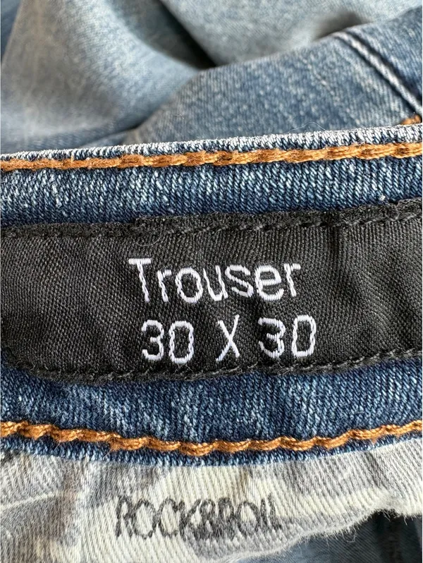 Rock & Roll Women's Blue Denim Bootcut Jeans Size 30x30 - Image 4