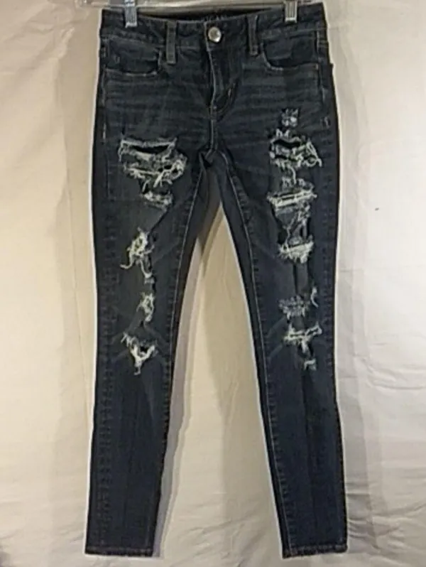 American Eagle 360° Super Stretch Distressed Jeggings Size 0Short - Image 3