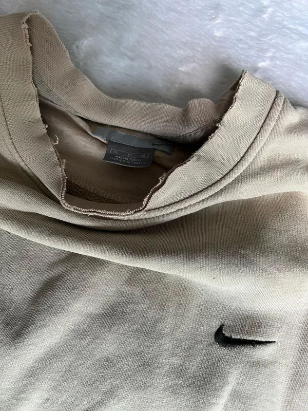 Nike Vintage Crew Neck Sweatshirt - Image 3
