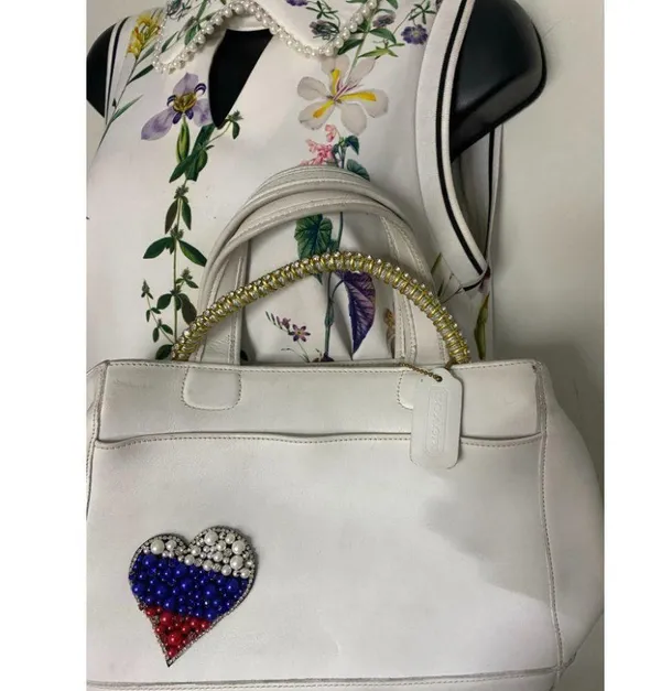 Coach Handbag White Customized with Applique - Image 7