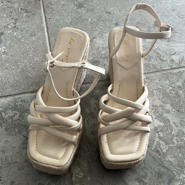 Circus NY Sam Edelman Irene Strappy Wedge Sandals, Size 9 NEW w/o Box - Image 5