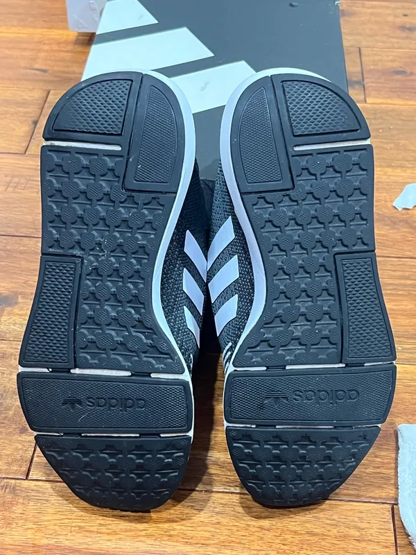 Adidas Women’s Sneakers Black White - Image 7