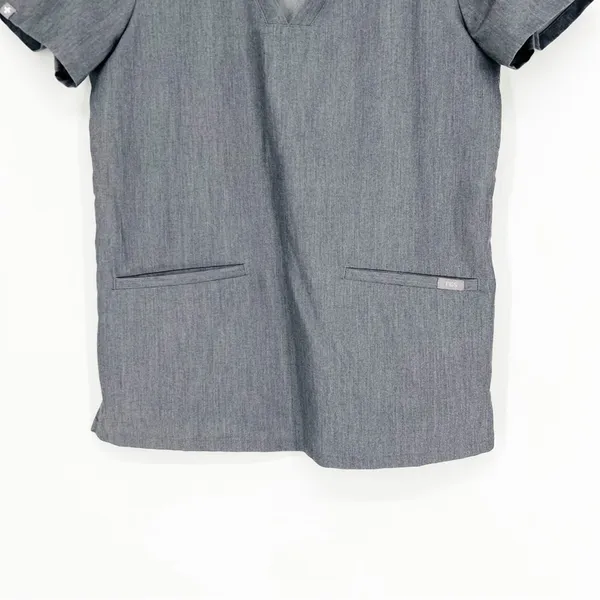 FIGS Casma Technical Collection Scrub Top Women's Size S Gray Healthcare Uniform - Image 5