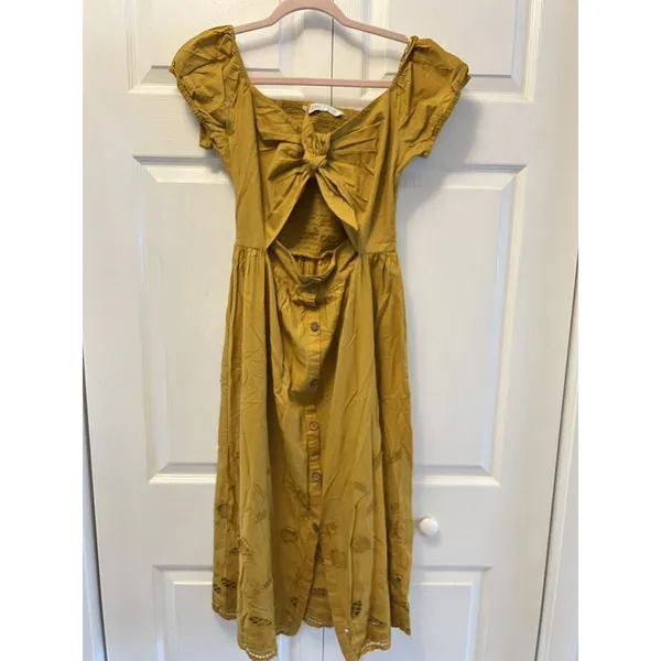 Zara Midi Dress Women’s Size Small Mustard Yellow‎ Smocked Embroidered tie front - Image 4