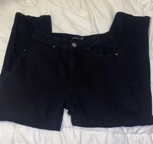 Black Mom Jeans - Image 2