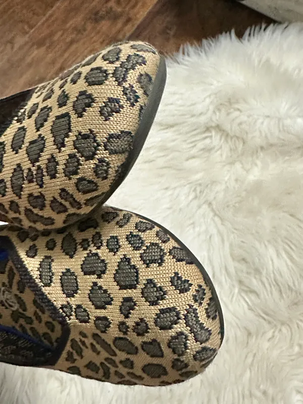  ROTHYS round toe washable cheetah flats  - Image 4