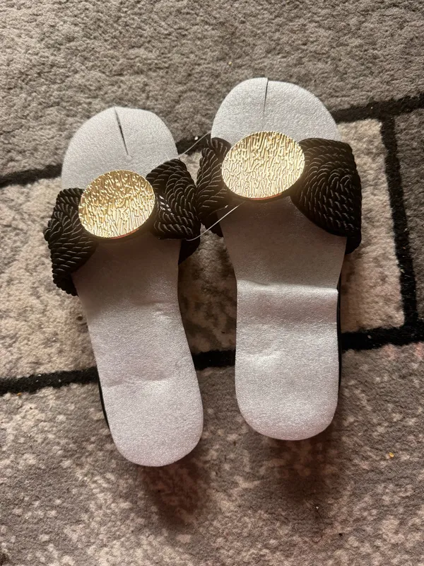 Sandals women Black Size 6 - Image 2