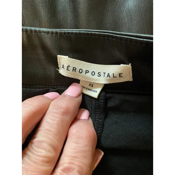 Aeropostale Black Faux Leather Mini Skort Shorts Womens Size XS Extra Small - Image 5