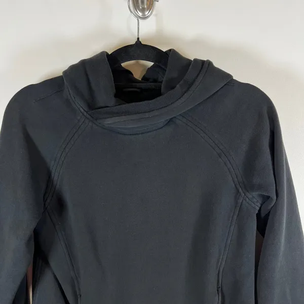 Lululemon‎ Scuba Hoodie Pullover Funnel Neck Black Fleece Size 4 Raglan Sleeve - Image 2