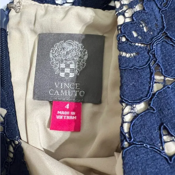 Vince Camuto Navy Blue Floral Lace V Neck Fit & Flare Cocktail Dress Size 4 - Image 4