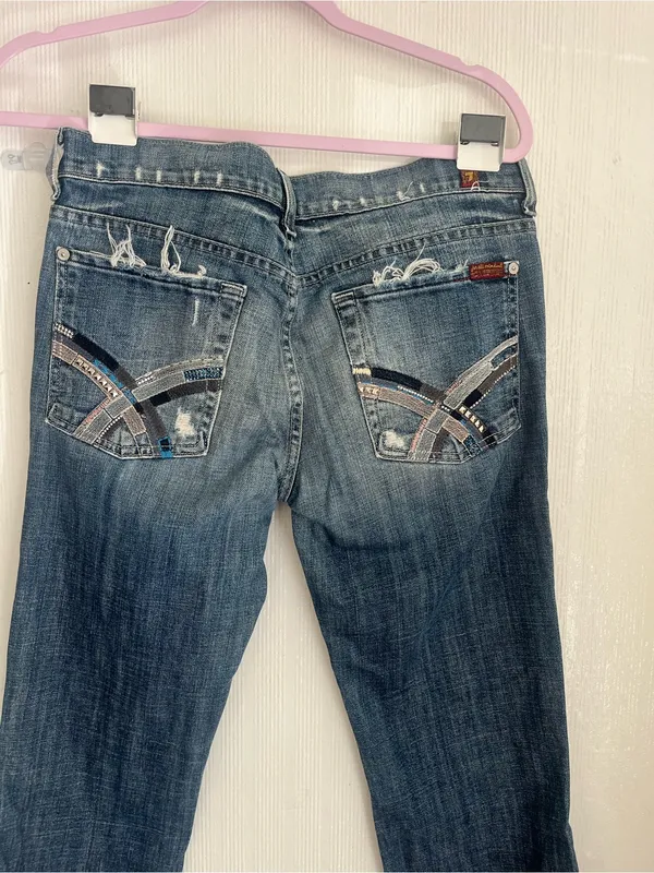 7 For All Mankind Women’s Faded Blue Straight Leg Jeans - Image 4