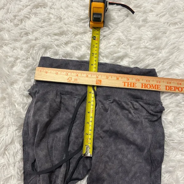 PINK Active Victoria’s Secret grey leggings pants workout yoga woman’s Medium - Image 6