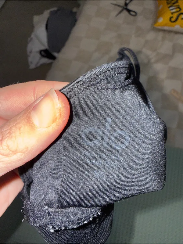 Alo‎ Yoga Lavish sports bra XS - Image 4