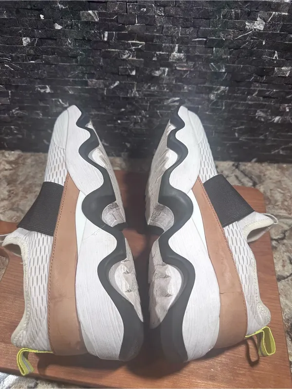 Sorel Athletic Slip On Sneakers Womens Sz 9.5 Kinetic Impact Strap white black - Image 5
