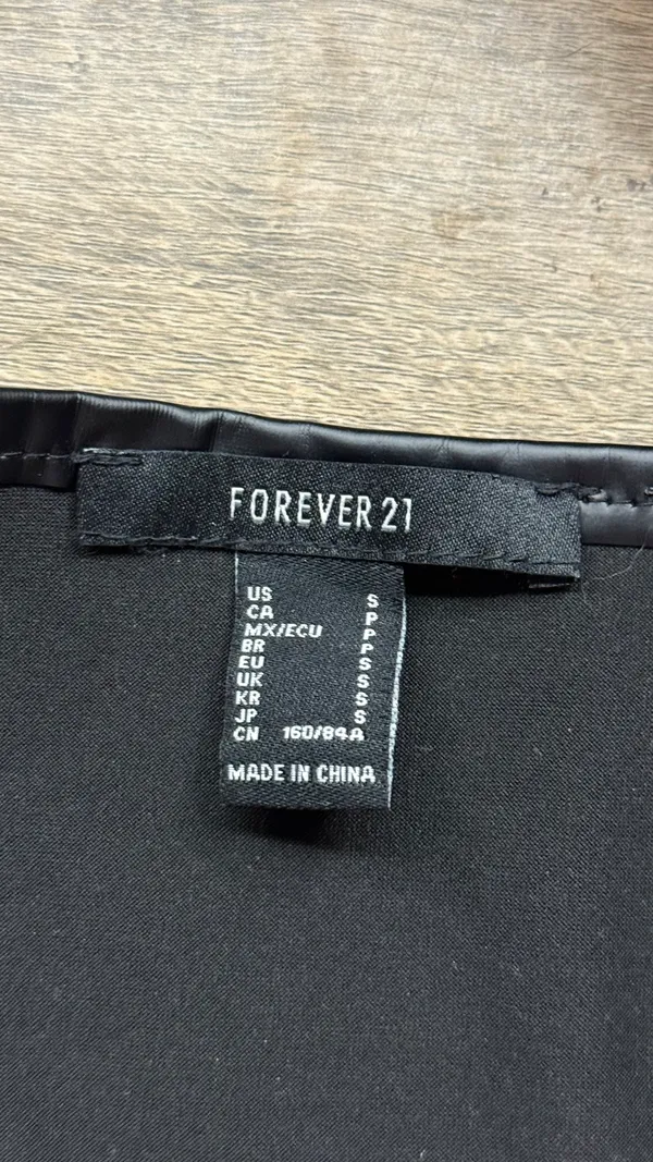 Forever 21 Black Halter Top - Image 5