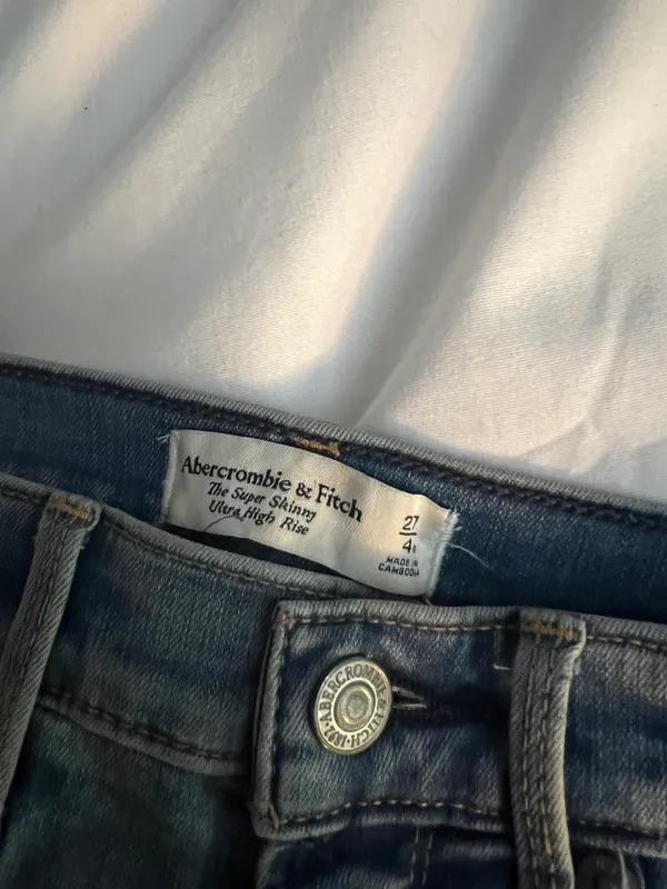 Super Skinny Ultra High Rise Jeans - Image 2