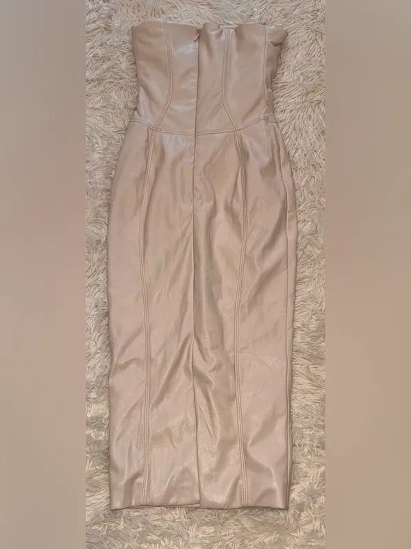 NWOT House of CB- Camilla Ivory Strapless Midi Dress Bodycon Faux Leather Sz XS - Image 8