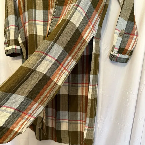 Anthropologie‎ Pilcro Size Medium Plaid Side-Slit Maxi Tunic Duster Button Down - Image 3