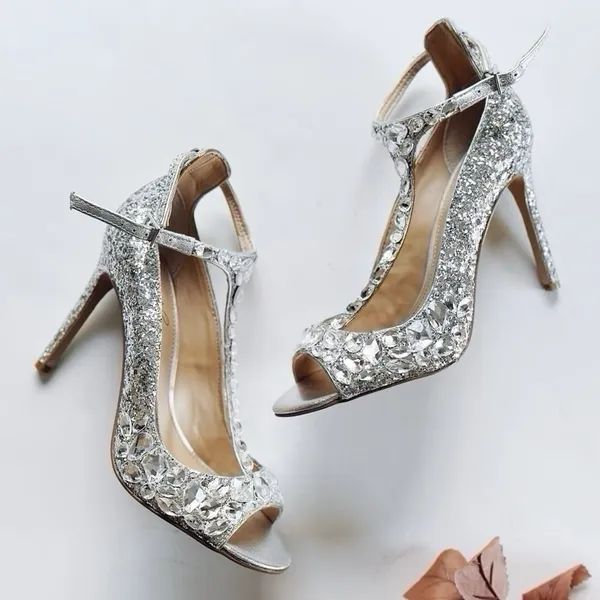 NEW Badgley Mischka Women’s Conroy T Strap Evening Sandals Shoes - Image 3