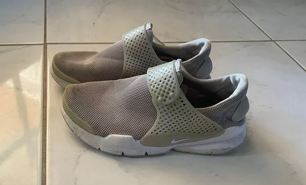 Nike shoes - Image 3