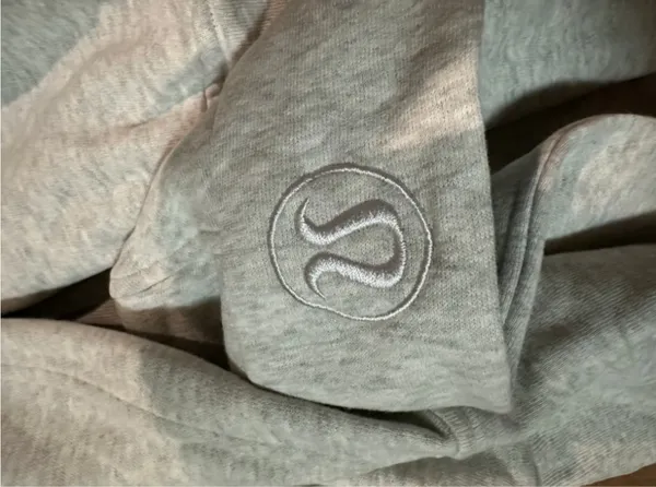 NWT Lululemon Scuba Oversized Hoodie Heathered Core Ultra Light Grey XS-S - Image 5