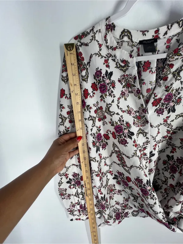 Ann Taylor White Floral Wrap-Style Blouse with‎ Pink & Red Blooms - Image 12