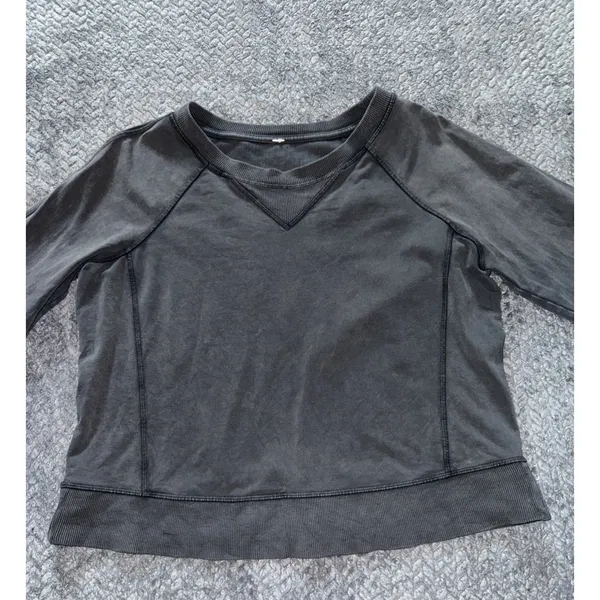 Lululemon Women's Loop Back Crew Pullover Cropped Sweatshirt Gray Size 6 - Image 2