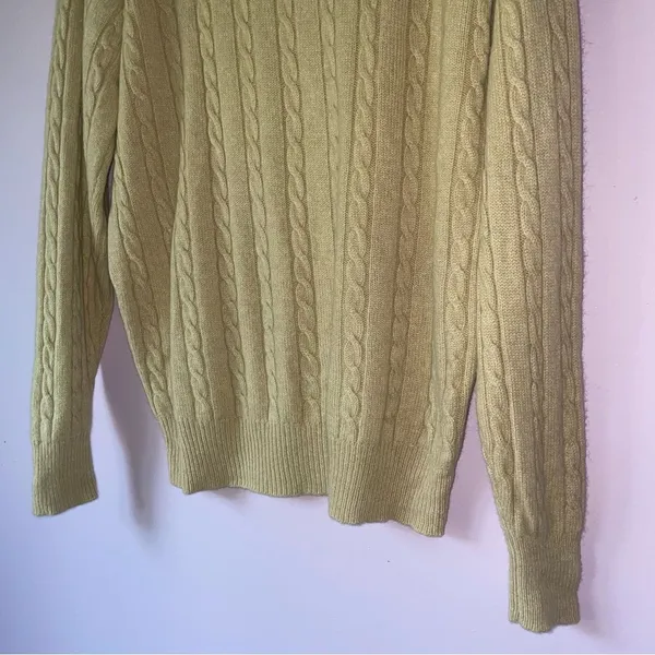Vintage Greenwich L Cashmere Cream Sweater Cable Knit Fisherman Quiet Luxury - Image 7