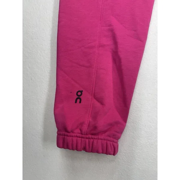 On Women's Club Pants Sweat Pants Joggers Medium NWT $99 MSRP - Image 10