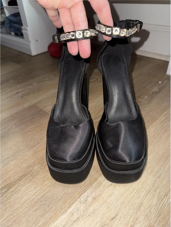 VIMISAOI Black Women's Chunky HeelS Size 7.5 - Image 2