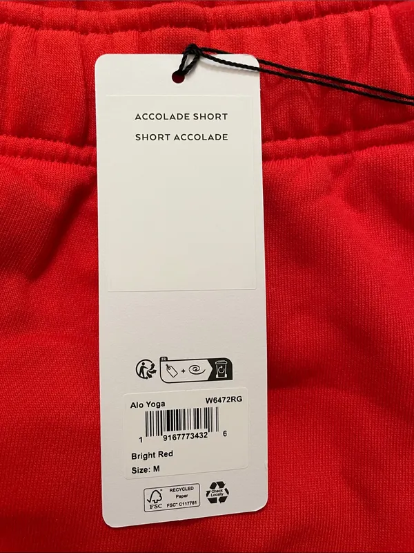 ALO Yoga Accolade NWT Relax Fit Bright Red Fleece Shorts Size M - Image 6