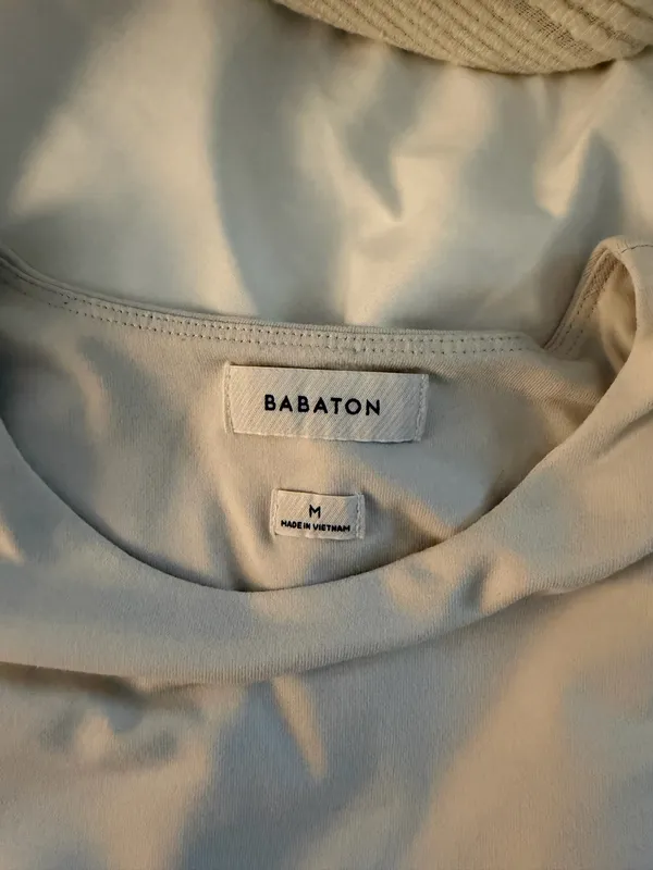 Babaton Aritzia Short Sleeve Bodysuit - Image 2