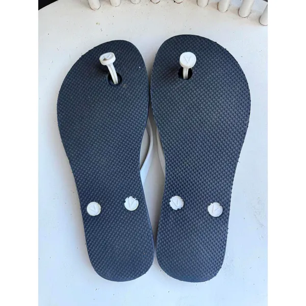 Jack Rogers Navy Blue Flip Flops with White Straps - Image 3