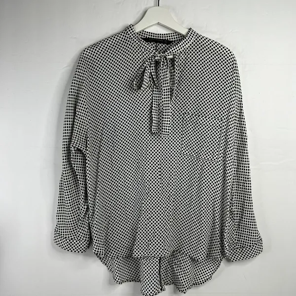 Zara Woman Size L Blouse Black Polka Dot Tie Neck Long Sleeve Flowy Long‎ Sleeve - Image 2