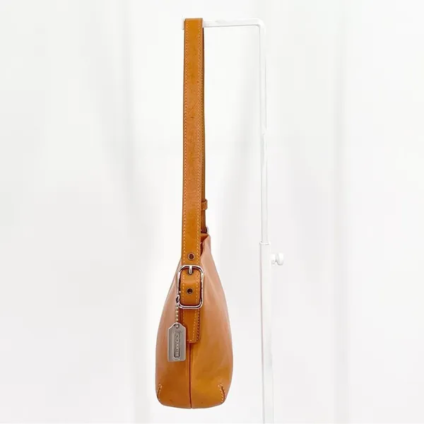 Coach Vintage Y2K British Tan Leather Demi Baguette Shoulder Bag - Image 2