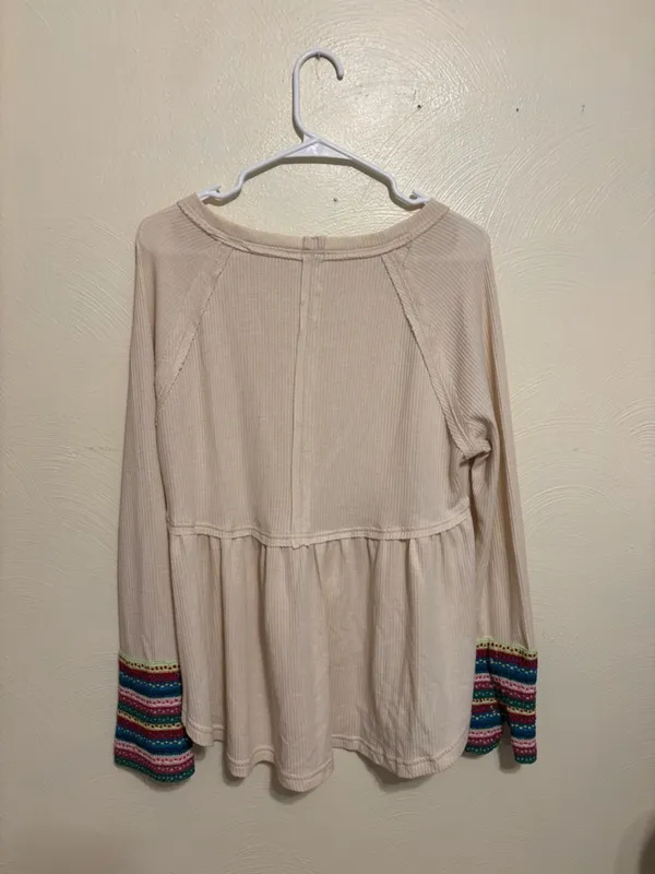 Umgee Boho Waffle Knit Babydoll Top Cream Embroidered Sleeve Medium - Image 9