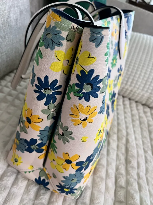 Kate spade medley floral large tote bag - Image 2
