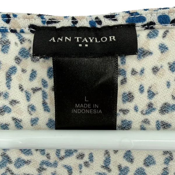 Ann Taylor Size Large Short Sleeve Blouse Top Shirt Blue Black and White - Image 5