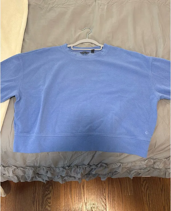 Danskin Cropped Blue Sweatshirt - Image 3