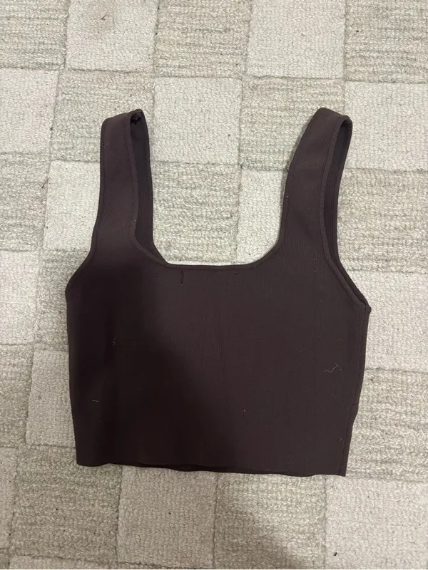Glassons Dark Brown Ribbed Scoop Crop Tank - Image 2