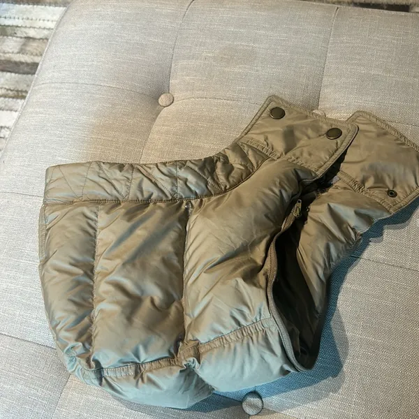 Burberry Tan Quilted Detachable Hood for Jacket Replacement - Image 9