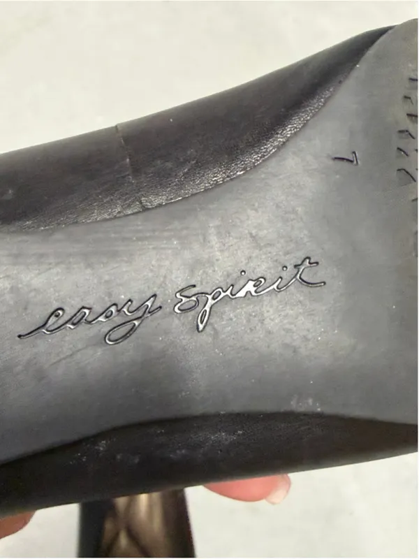 Easy Spirit Black Gold Mary Jane Heels Size 7W - Image 5
