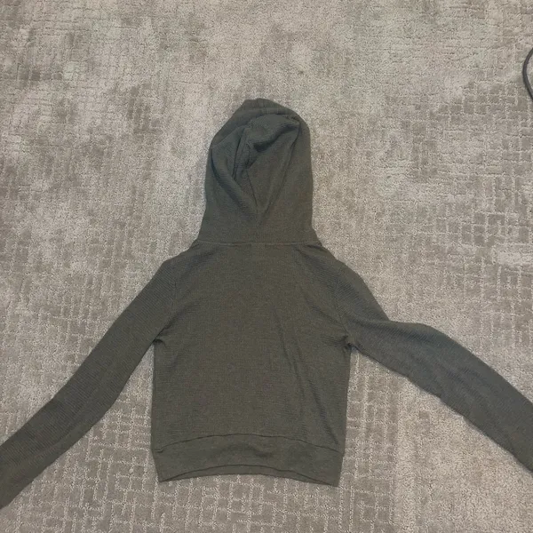 Aritzia TNA Thermal Hoodie - Image 5