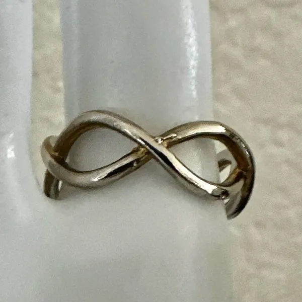 Infinity Twist Band Ring - Image 6
