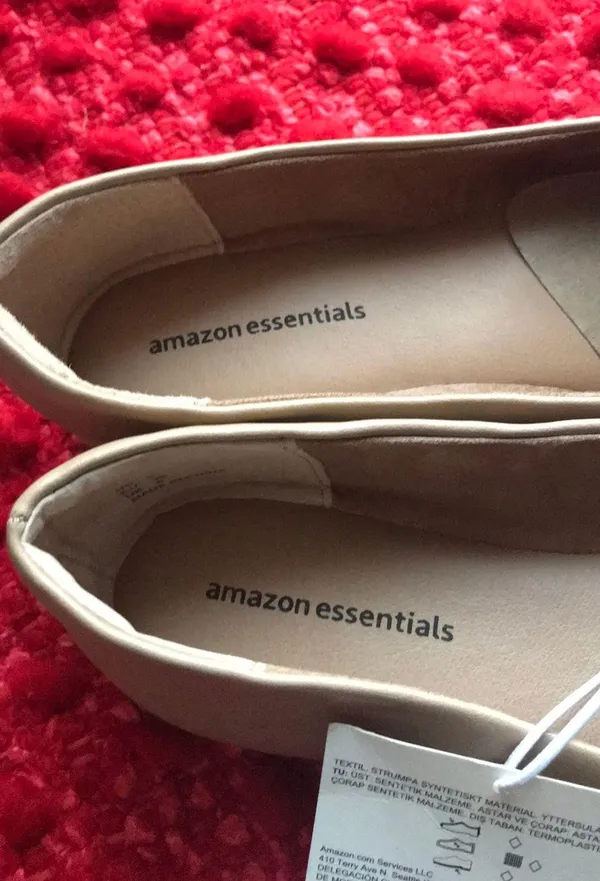 Amazon Brand New Essentials Flat Shoes For Women Size 8 - Image 3