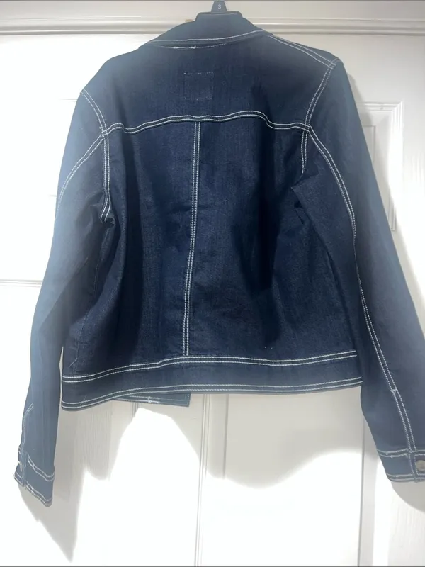 Women's Dark Indigo Denim Jacket with Contrast Stitching - Image 3
