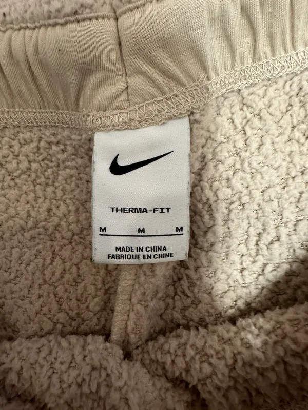 Nike Sherpa Sweatpants - Image 4
