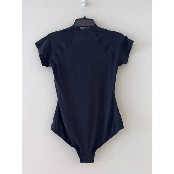 Sealevel swim Eco Essentials Short Sleeve One Piece size US 6 - Image 2